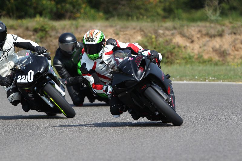 /Archiv-2018/44 06.08.2018 Dunlop Moto Ride and Test Day  ADR/Hobby Racer 2 rot/469